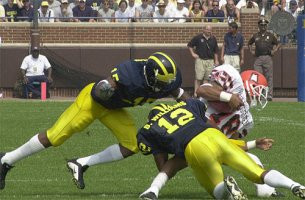 Brandon Williams (12) and DeWayne Patmon (35)
