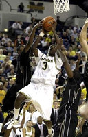 Manny Harris (3)