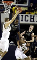 Zack Gibson (32) and David Merritt (15)