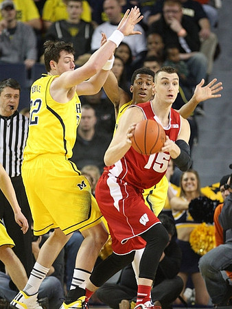 Ricky Doyle (32) and Aubrey Dawkins (24)
