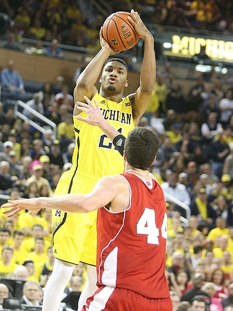 Zak Irvin (21)