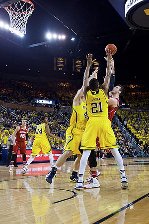 Max Bielfeldt (44), Zak Irvin (21), Muhammad-Ali Abdur-Rahkman (12), and Ricky Doyle (32)
