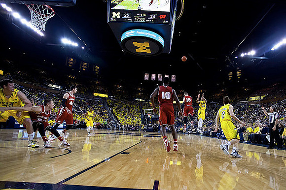 Derrick Walton Jr. (10)