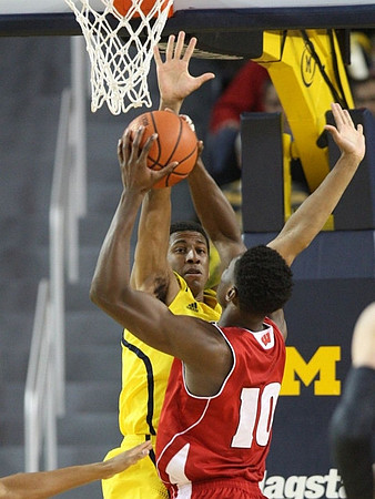 Aubrey Dawkins (24)