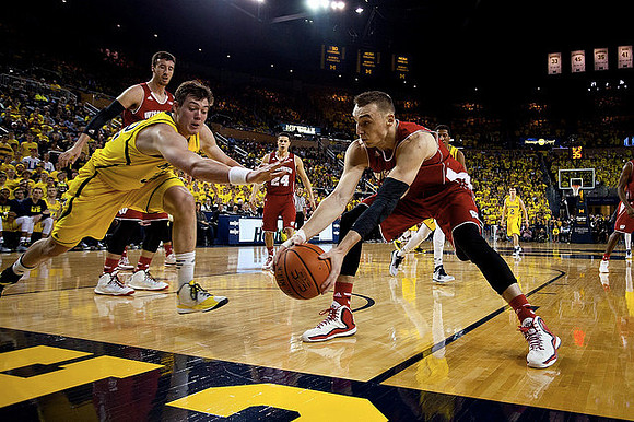 Ricky Doyle (32) and Muhammad-Ali Abdur-Rahkman (12)