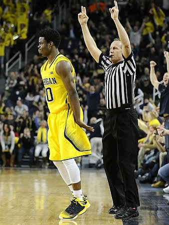 Derrick Walton Jr. (10)