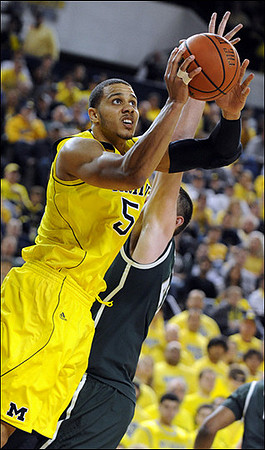Jordan Morgan (52)