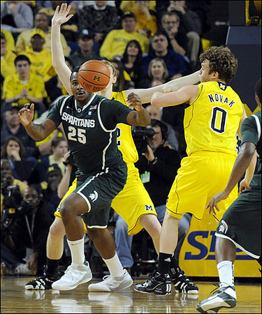 Blake McLimans (22) and Zack Novak (0)