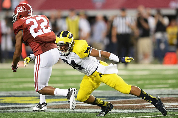 Delonte Hollowell (24)