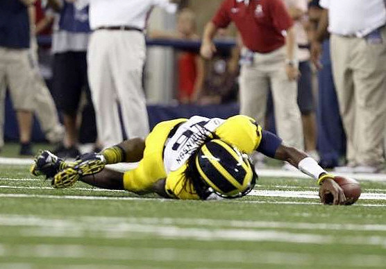 Denard Robinson (16)