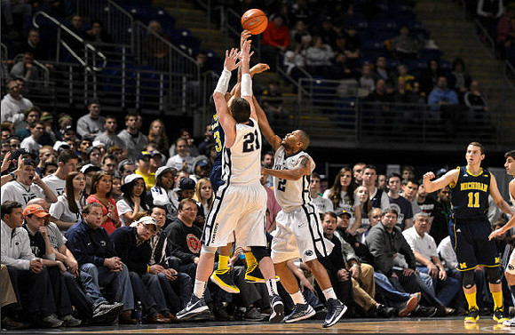 Spike Albrecht (2) and Jordan Morgan (52)