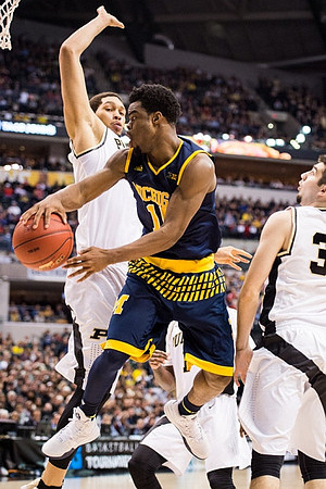 Derrick Walton Jr. (10)