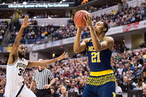 Zak Irvin (21)