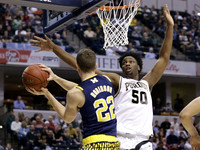 Duncan Robinson (22)
