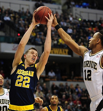 Duncan Robinson (22) and Zak Irvin (21)
