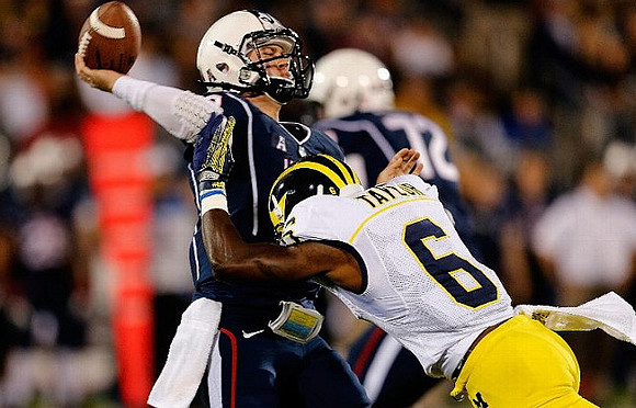 Raymon Taylor (6)