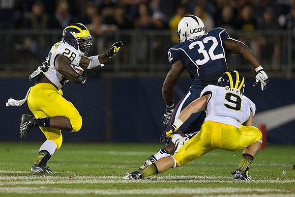 Fitzgerald Toussaint (28) and Drew Dileo (9)