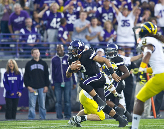Jordan Kovacs (32) and J.T. Floyd (8)