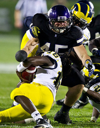 Denard Robinson (16)