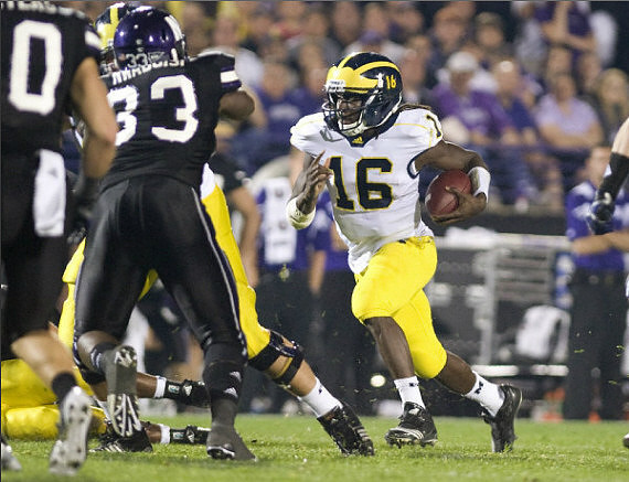 Denard Robinson (16)
