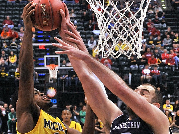 Derrick Walton Jr. (10)