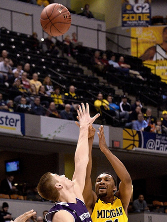Zak Irvin (21)