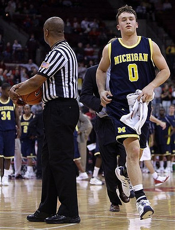 Zack Novak (0)