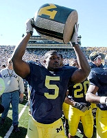 David Underwood (5) and Michael Hart (20)