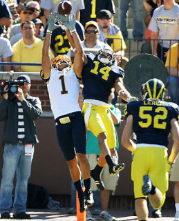 Morgan Trent (14) and Stephen Schilling (52)