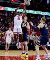 Jon Teske (15) and Ignas Brazdeikis (13)