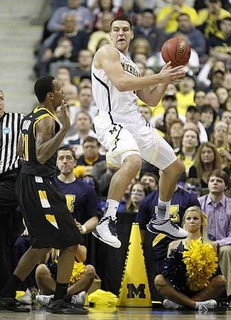 Mitch McGary (4)
