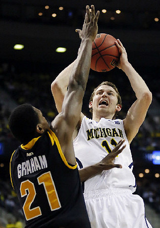Nik Stauskas (11)