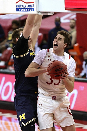 Austin Davis (51)
