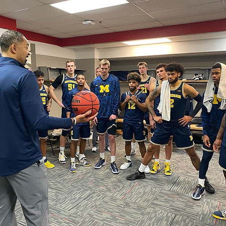 Juwan Howard and Michigan Team