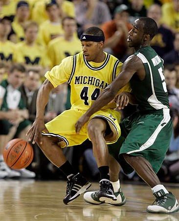 Kelvin Grady (44)