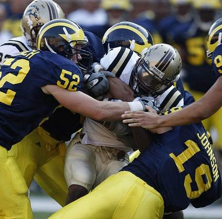 Stephen Schilling (52) and Zac Johnson (19)