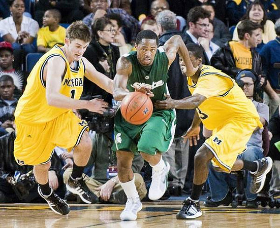 Stu Douglass (1) and Manny Harris (3)