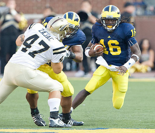 Denard Robinson (16)