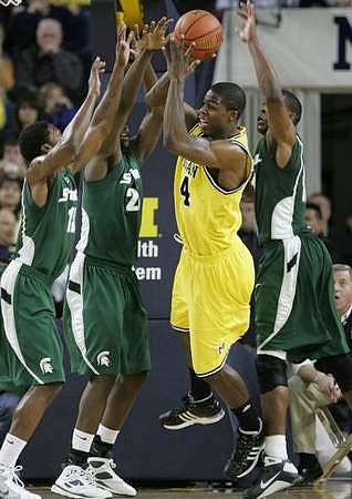 DeShawn Sims (34)