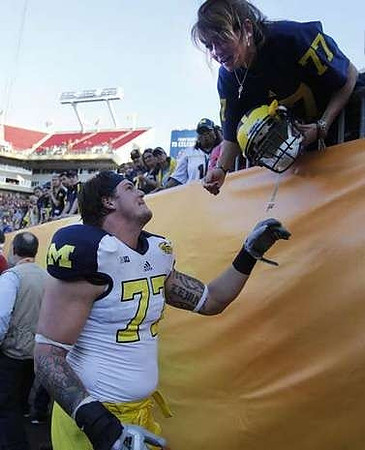 Taylor Lewan (77)