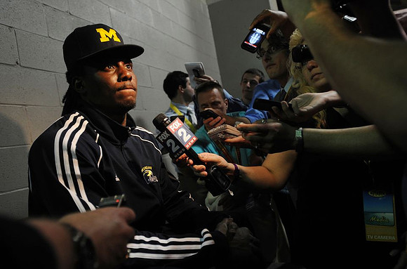 Denard Robinson (16)
