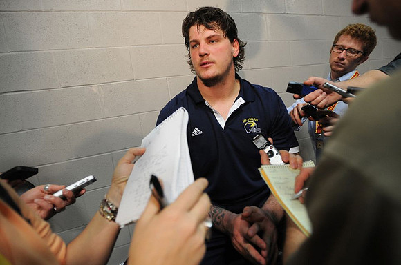 Taylor Lewan (77)