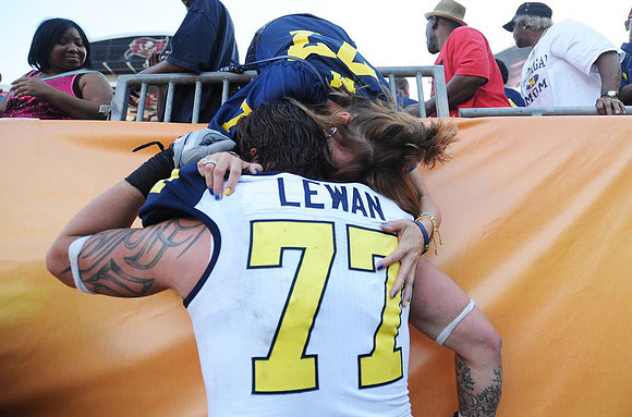 Taylor Lewan (77)