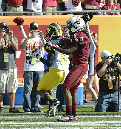 Raymon Taylor (6)