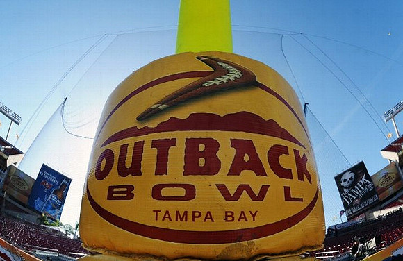 Outback Bowl, Raymond James Stadium, Tampa, FL