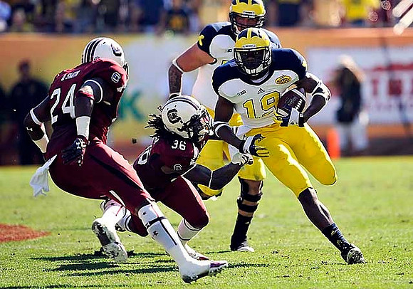 Devin Funchess (19)
