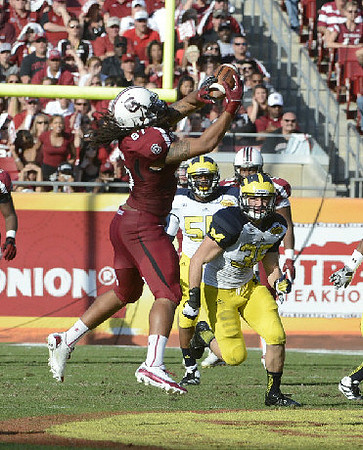 Jibreel Black (55) and Joe Bolden (35)