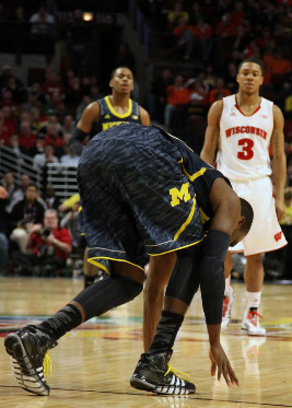 Glenn Robinson III (1) and Tim Hardaway Jr. (10)