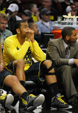 Jon Horford (15) and LaVall Jordan