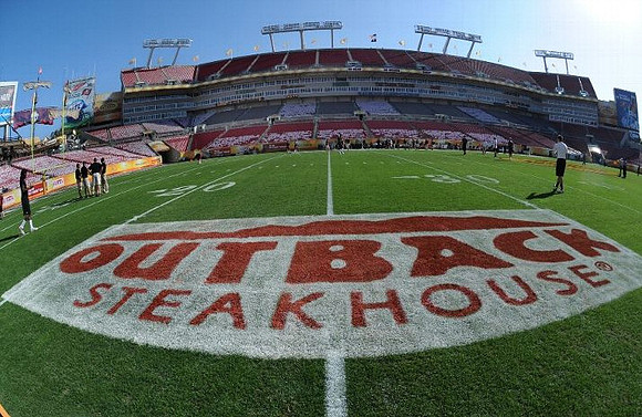 Outback Bowl, Raymond James Stadium, Tampa, FL
